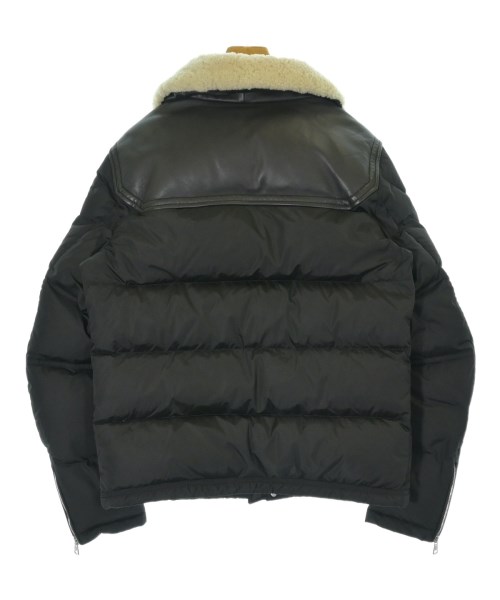 MONCLER（モンクレール）ダウンジャケット/ダウンベスト 黒 サイズ:3(L位) メンズ/2200674551107