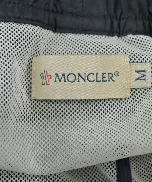 MONCLER（モンクレール）ショートパンツ 紺 サイズ:M メンズ/2200694690374