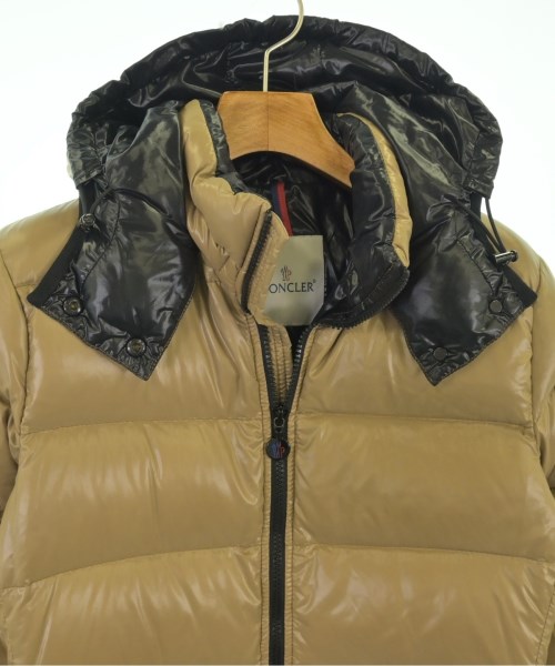 MONCLER（モンクレール）ダウンコート ベージュ サイズ:1(S位) レディース/2200696453014