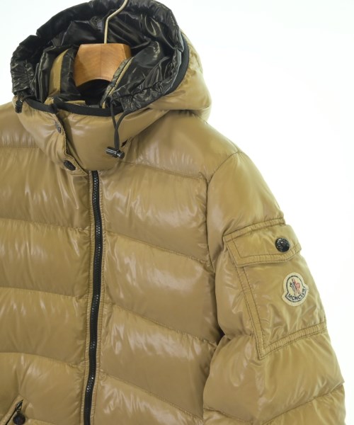 MONCLER（モンクレール）ダウンコート ベージュ サイズ:1(S位) レディース/2200696453014