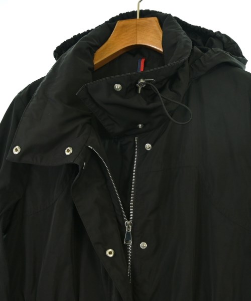 MONCLER（モンクレール）マウンテンパーカー 黒 サイズ:4(XL位) レディース/2200655613039
