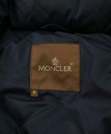 MONCLER（モンクレール）ダウンジャケット/ダウンベスト 紺 サイズ:0(XS位) メンズ/2200655768012