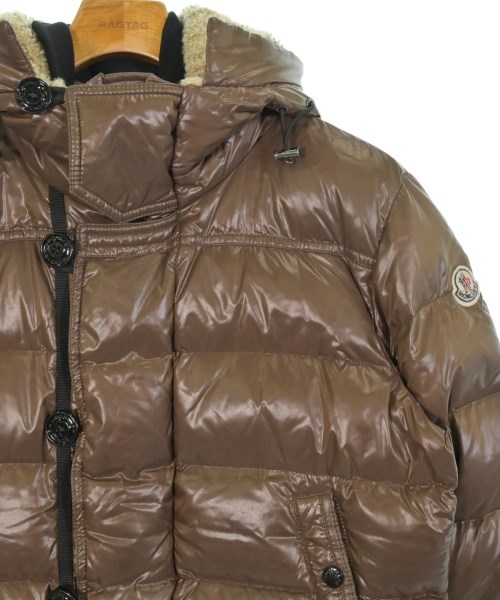 MONCLER（モンクレール）ダウンジャケット/ダウンベスト 茶 サイズ:2(M位) メンズ/2200652102024