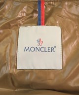 MONCLER（モンクレール）ダウンジャケット/ダウンベスト ベージュ サイズ:3(L位) メンズ/2200656193028