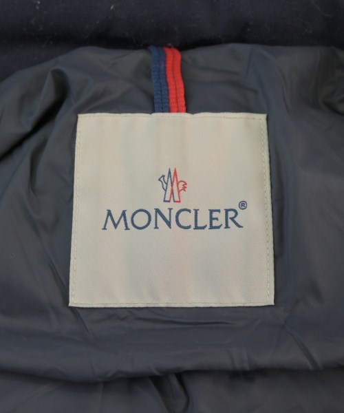 MONCLER（モンクレール）ダウンジャケット/ダウンベスト 紺 サイズ:3(L位) メンズ/2200656193042