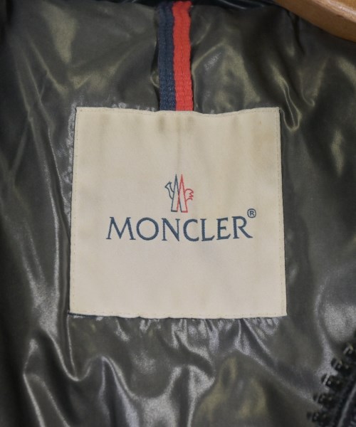 MONCLER（モンクレール）ダウンジャケット/ダウンベスト 黒 サイズ:2(M位) メンズ/2200462411019