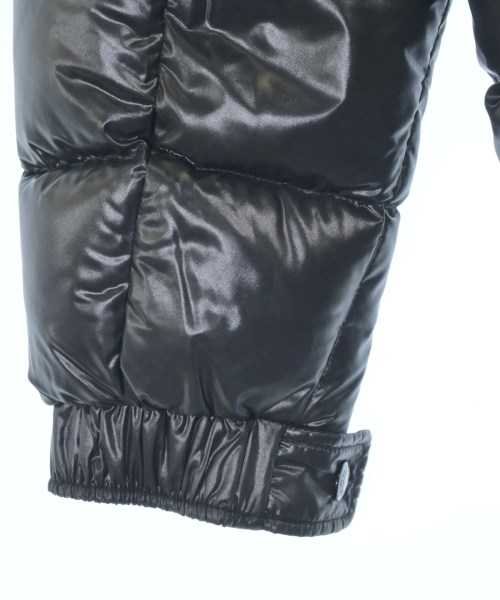 MONCLER（モンクレール）ダウンジャケット/ダウンベスト 黒 サイズ:2(M位) メンズ/2200462411019