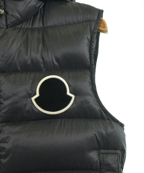 MONCLER（モンクレール）ダウンジャケット/ダウンベスト 黒 サイズ:1(S位) メンズ/2200462411026