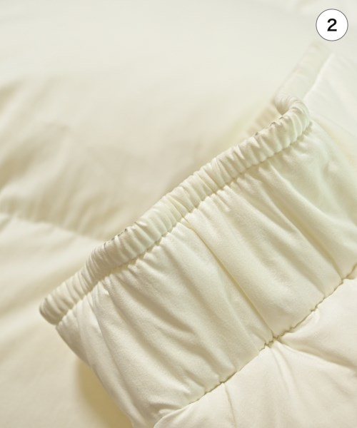 MONCLER（モンクレール）ダウンジャケット/ダウンベスト 白 サイズ:2(M位) メンズ/2200657352011