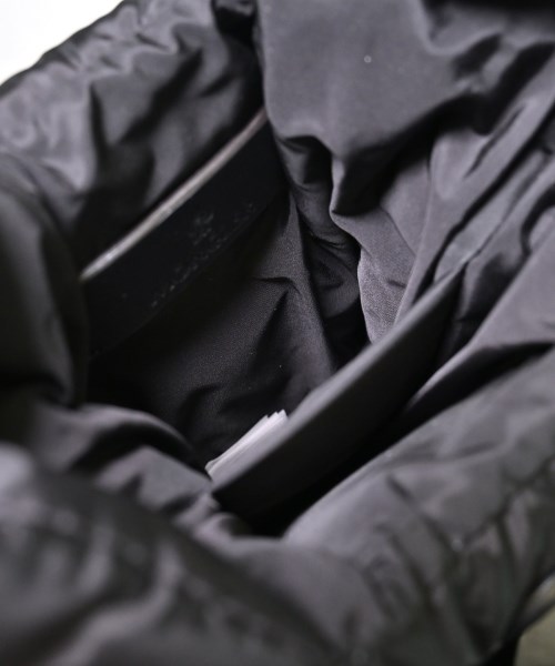 MONCLER（モンクレール）ショルダーバッグ 黒 サイズ:- メンズ/2200659468123