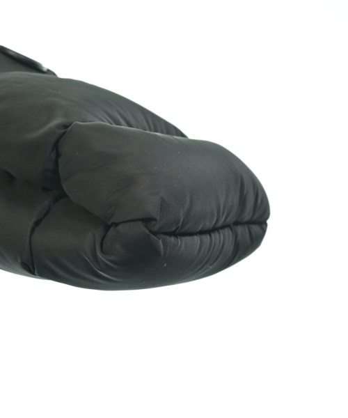 MONCLER（モンクレール）ショルダーバッグ 黒 サイズ:- メンズ/2200659468123