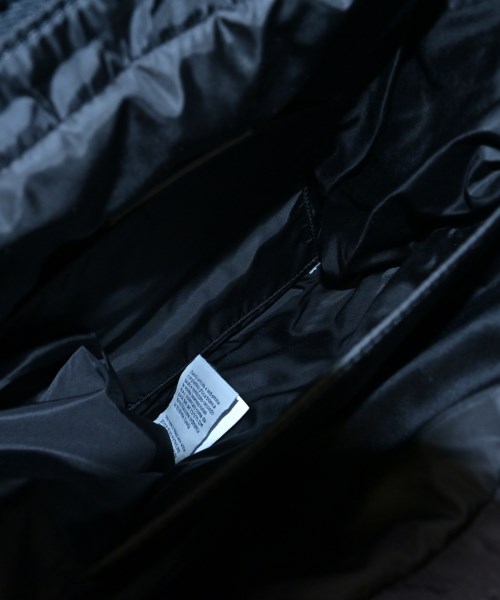 MONCLER（モンクレール）ショルダーバッグ 黒 サイズ:- メンズ/2200659856104