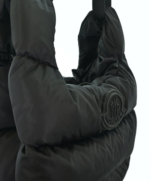 MONCLER（モンクレール）ショルダーバッグ 黒 サイズ:- メンズ/2200659856104