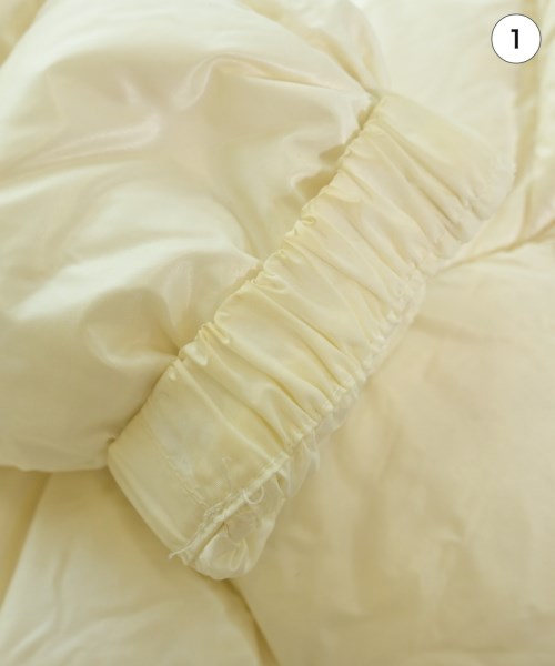 MONCLER（モンクレール）ダウンジャケット/ダウンベスト 白 サイズ:1(S位) レディース/2200661060100