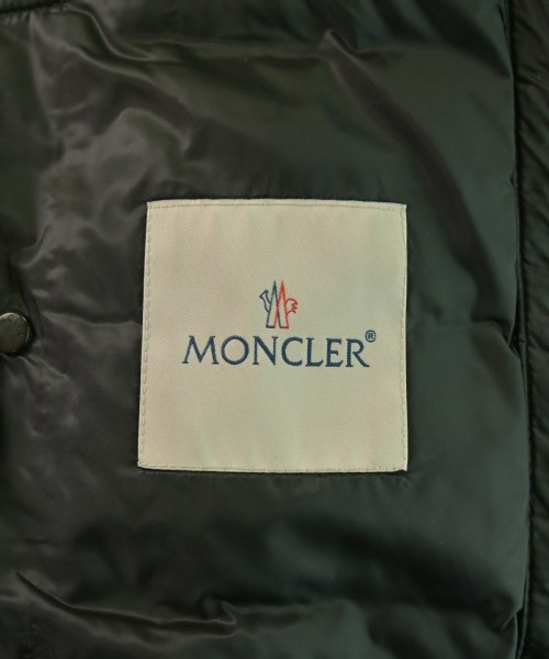 MONCLER（モンクレール）ダウンジャケット/ダウンベスト 黒 サイズ:4(XL位) メンズ/2200661406052