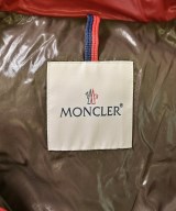 MONCLER（モンクレール）ダウンジャケット/ダウンベスト 赤 サイズ:4(XL位) メンズ/2200713761023