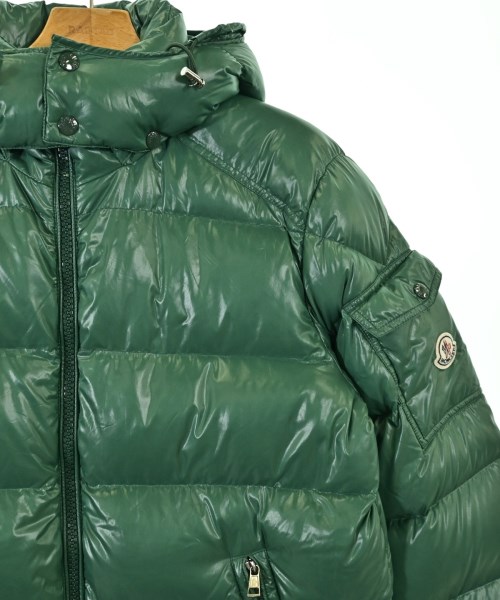MONCLER（モンクレール）ダウンジャケット/ダウンベスト 緑 サイズ:4(XL位) メンズ/2200713761054