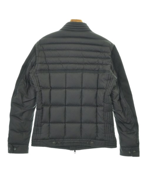 MONCLER（モンクレール）ダウンジャケット/ダウンベスト 黒 サイズ:1(S位) メンズ/2200713954012