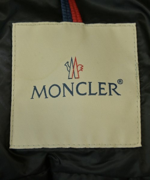 MONCLER（モンクレール）ダウンジャケット/ダウンベスト 黒 サイズ:2(M位) メンズ/2200714869018