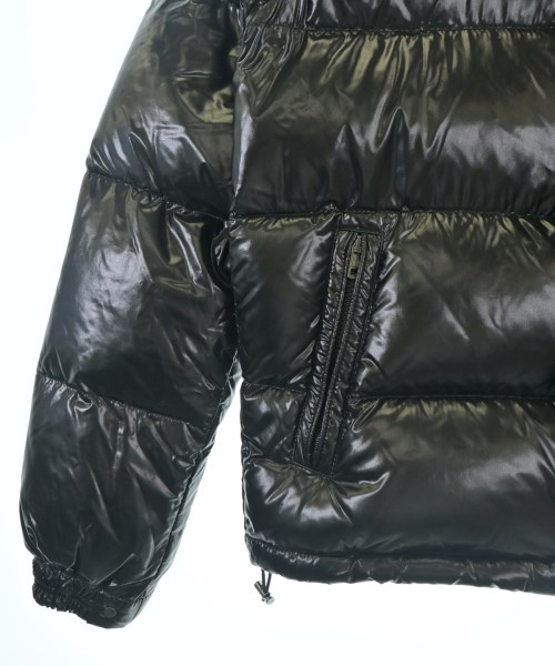 MONCLER（モンクレール）ダウンジャケット/ダウンベスト 黒 サイズ:2(M位) メンズ/2200704888050