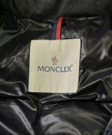 MONCLER（モンクレール）ダウンジャケット/ダウンベスト グレー サイズ:4(XL位) メンズ/2200718993078