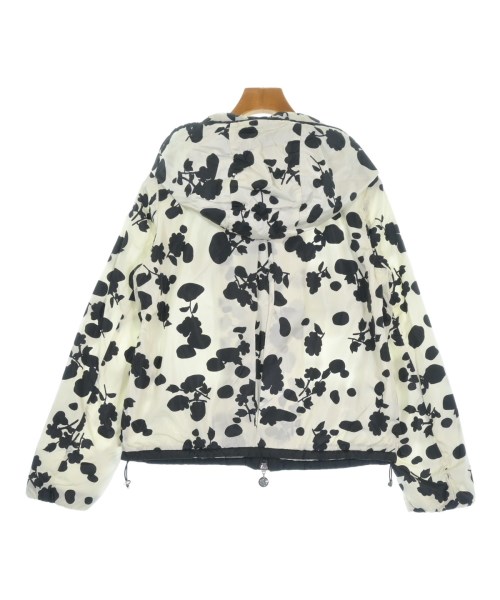 MONCLER（モンクレール）マウンテンパーカー 白 サイズ:2(M位) レディース/2200634044342