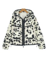 MONCLER（モンクレール）マウンテンパーカー 白 サイズ:2(M位) レディース/2200634044342
