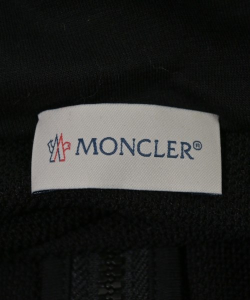 MONCLER（モンクレール）パーカー 黒 サイズ:XL メンズ/2200649007011