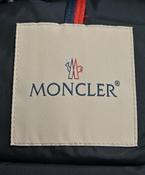 MONCLER（モンクレール）ダウンジャケット/ダウンベスト 紺 サイズ:2(M位) メンズ/2200649166015