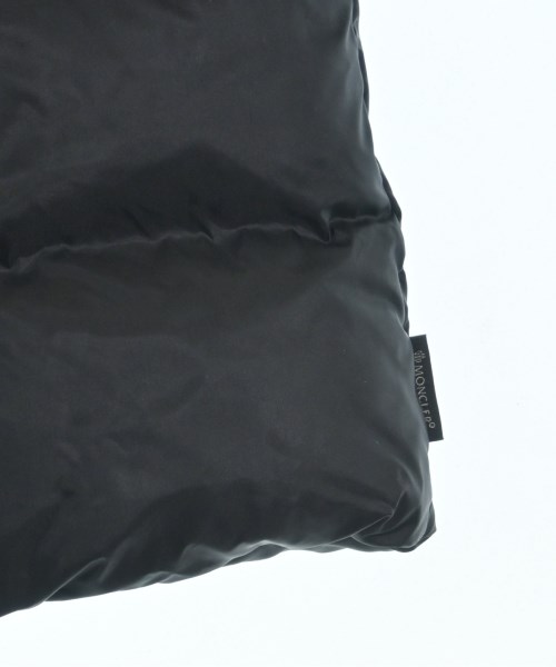 MONCLER（モンクレール）ダウンコート 黒 サイズ:0(XS位) レディース/2200650222014