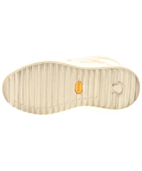 MONCLER（モンクレール）ブーツ ベージュ サイズ:EU39(25.5cm位) レディース/2200642789013