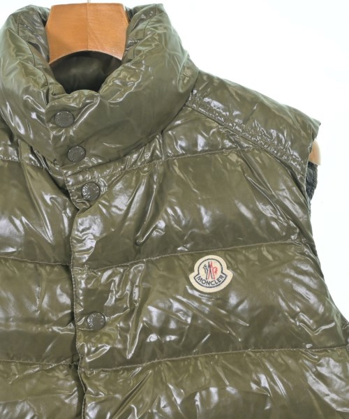 MONCLER（モンクレール）ダウンジャケット/ダウンベスト カーキ サイズ:1(S位) メンズ/2200652060027