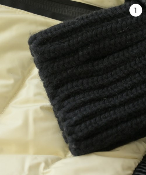 MONCLER（モンクレール）ダウンジャケット/ダウンベスト 白 サイズ:0(XS位) レディース/2200649813063