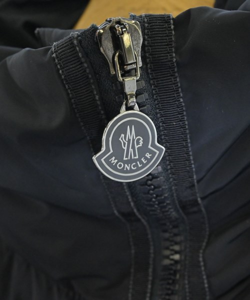 MONCLER（モンクレール）ダウンコート 紺 サイズ:1(S位) レディース/2200653786025