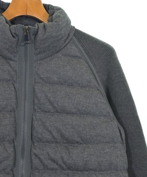 MONCLER（モンクレール）ダウンジャケット/ダウンベスト グレー サイズ:XL レディース/2200701670207