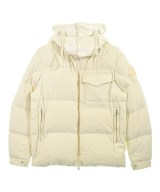 MONCLER（モンクレール）ダウンジャケット/ダウンベスト 白 サイズ:-(L位) メンズ/2200704561045