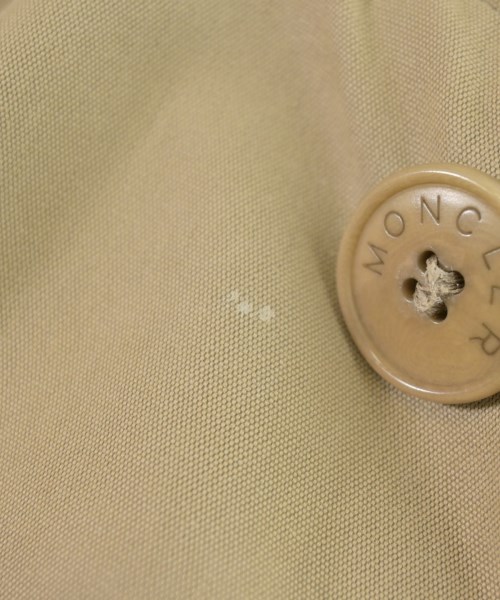 MONCLER（モンクレール）その他 ベージュ サイズ:2(M位) メンズ/2200706019025