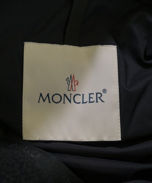 MONCLER（モンクレール）ダウンジャケット/ダウンベスト 黒 サイズ:5(XXL位) メンズ/2200708922026