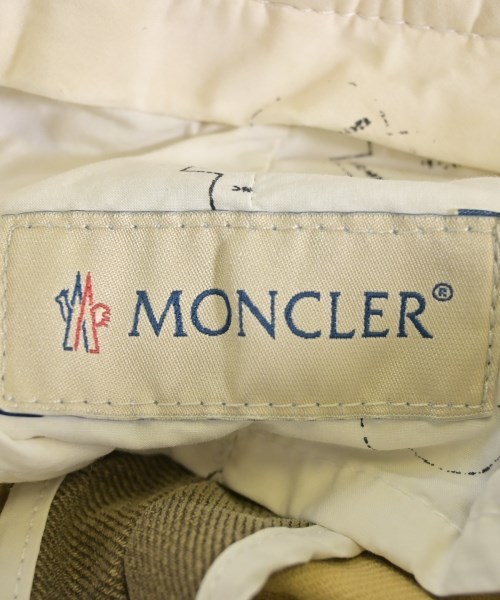 MONCLER V（モンクレールブイ）その他 カーキ サイズ:46(XL位) レディース/2200709412045