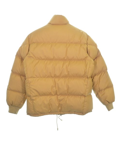 MONCLER（モンクレール）ダウンジャケット/ダウンベスト ベージュ サイズ:-(XL位) メンズ/2200661358023