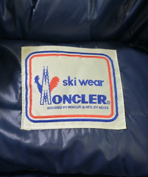 MONCLER（モンクレール）ダウンジャケット/ダウンベスト ベージュ サイズ:-(XL位) メンズ/2200661358023