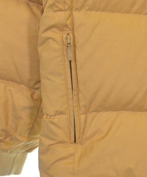 MONCLER（モンクレール）ダウンジャケット/ダウンベスト ベージュ サイズ:-(XL位) メンズ/2200661358023