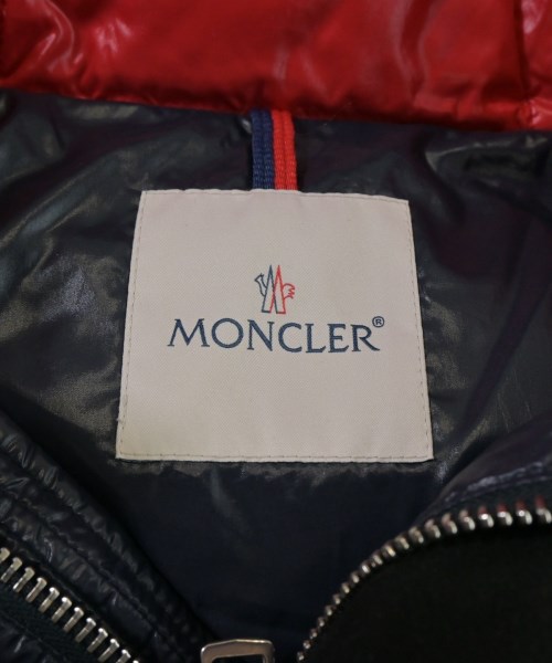 MONCLER（モンクレール）ダウンジャケット/ダウンベスト 紺 サイズ:2(M位) メンズ/2200664475017