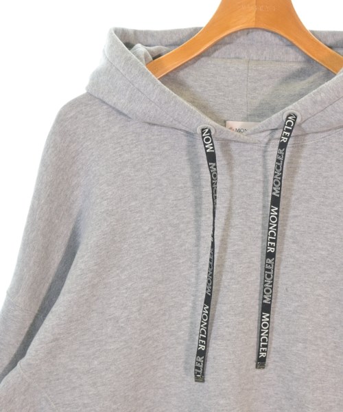 MONCLER（モンクレール）パーカー グレー サイズ:M レディース/2200667365025