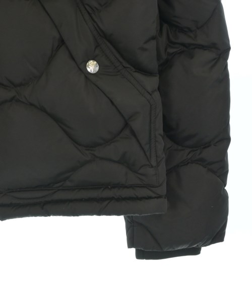 MONCLER（モンクレール）ダウンジャケット/ダウンベスト 黒 サイズ:2(M位) メンズ/2200668739016