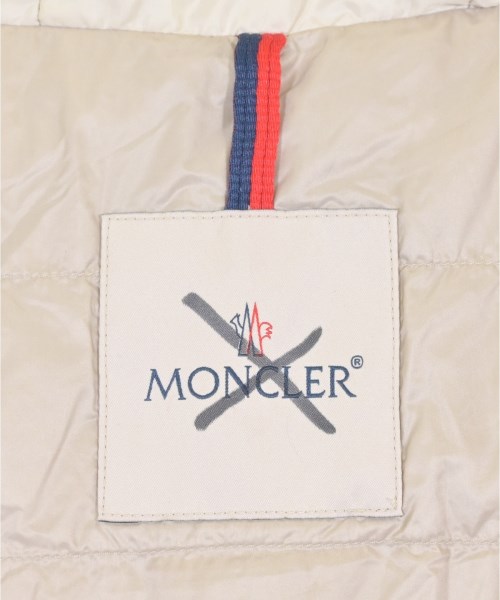 MONCLER（モンクレール）ダウンコート ベージュ サイズ:1(S位) レディース/2200731295029