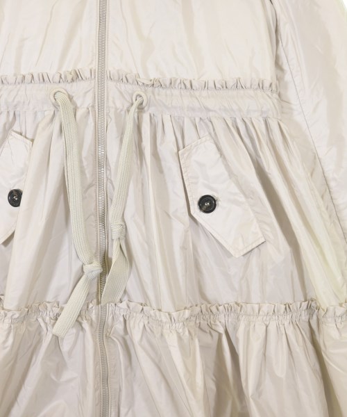 MONCLER（モンクレール）ダウンコート ベージュ サイズ:1(S位) レディース/2200731295029