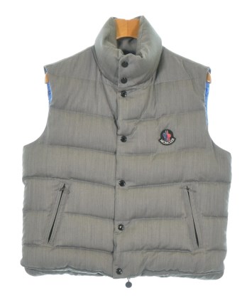 MONCLER（モンクレール）ダウンジャケット/ダウンベスト グレー サイズ