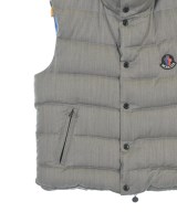 MONCLER（モンクレール）ダウンジャケット/ダウンベスト グレー サイズ:1(S位) メンズ/2200721040066