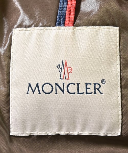 MONCLER（モンクレール）ダウンジャケット/ダウンベスト 赤 サイズ:3(L位) メンズ/2200734867018